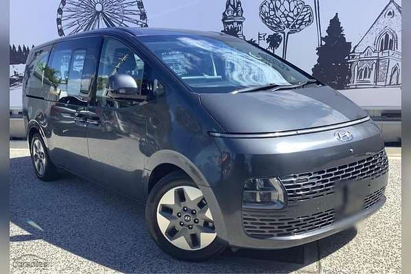 2026 Hyundai STARIA