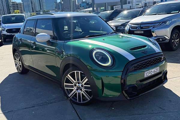 2021 MINI Hatch