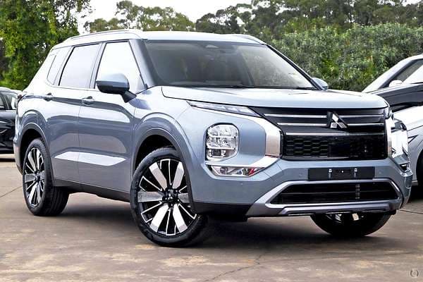 2025 Mitsubishi Outlander