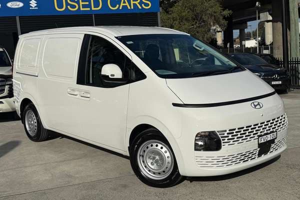 2024 Hyundai STARIA LOAD