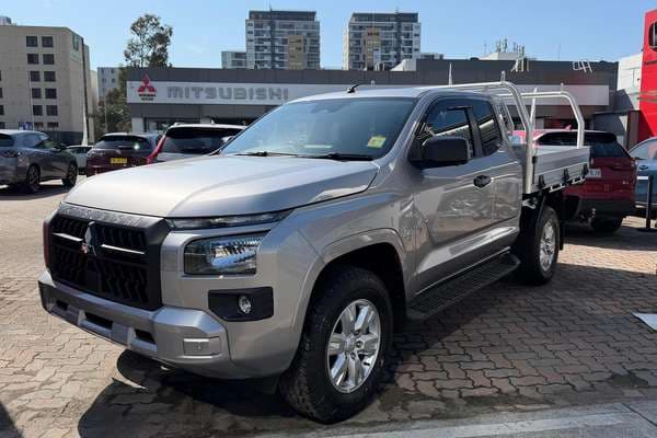 2025 Mitsubishi Triton