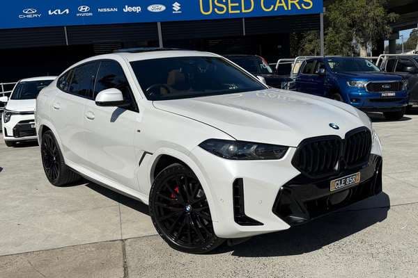 2023 BMW X6